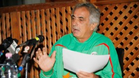 خاليلوزيتش يمدد السوسبانس ويبقي القائمة مفتوحة أمام المحليين