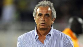 خاليلوزيتش يتراجع عن برمجة تربص المحليين  بسبب الصيام