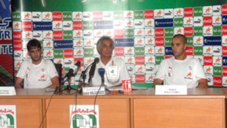 ‭”‬مشكلتنا‭ ‬في‭ ‬الهجوم‭.. ‬سندعم‭ ‬المنتخب‭ ‬بعناصر‭ ‬جديدة‭ ‬وذاهبون‭ ‬إلى‭ ‬تانزانيا‭ ‬من‭ ‬أجل‭ ‬الفوز‭” ‬