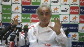 خليلوزيتش:على جبور أن يلعب أو يرحل