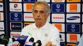 EN: 75% des Algériens favorables au maintien de Halilhodzic