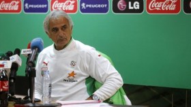 حناشي: حاليلوزيتش أبعد دوخة لأنه انضم للشبيبة.. وتسبّب في مرضه