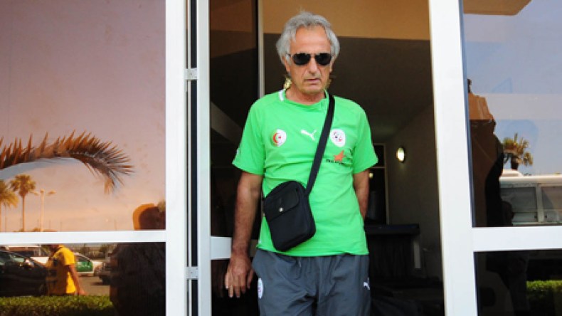 خليلوزيتش يستعد لمباراة غامبيا