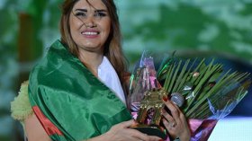 هالة قصير تروي مأساة السوريين في مهرجان جميلة العربي