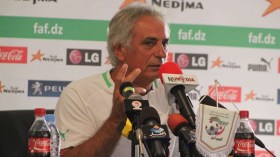 حاليلوزيتش وجها لوجه مع الصحافة الوطنية بعد مقاطعة طويلة