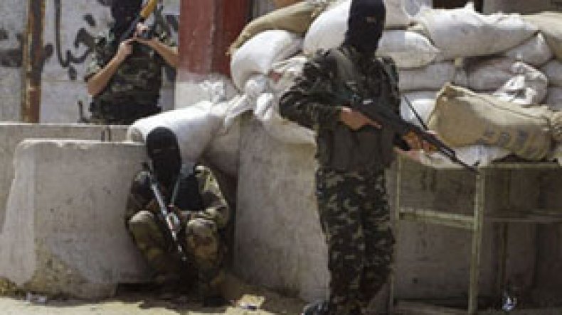 مسؤول إيراني: لدى غزة ما يكفيها من سلاح لمواجهة إسرائيل