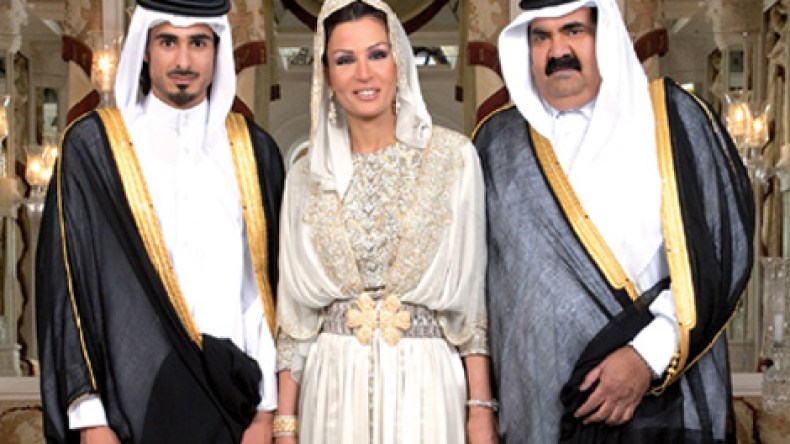 الشيخة موزة.. واشنطن والمرض.. سيناريوهات تعجّل بنقل الخلافة