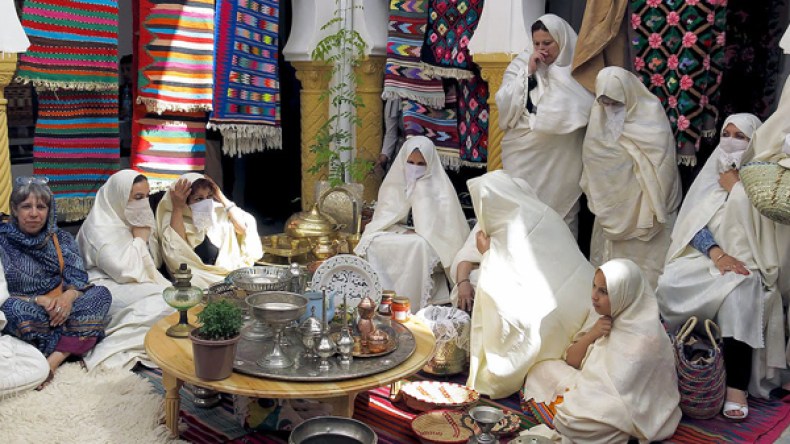 الحمامات العصرية تهدد عادات “الشعبانية” في زيارات الحمامات التركية