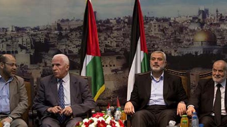 مصدر فلسطيني: لقاء “قريب” بين فتح وحماس