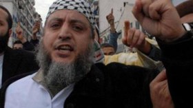 المطالبة‭ ‬بخلع‭ ‬مزدوجي‭ ‬الجنسية‭ ‬من‭ ‬مناصب‭ ‬المسؤولية