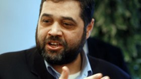 أسامة حمدان للشروق: على عباس اطلاق يد المقاومة للتصدي للجريمة