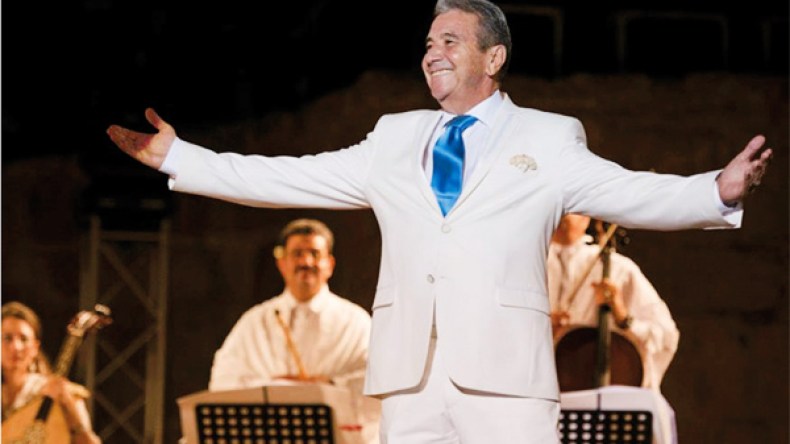 حمدي بناني: رفضت السياسة ولو طاوعتهم لكنت وزيرا للثقافة دون منازع