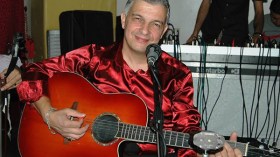 “ألحان وشباب7”: حميدو يُعيد بعث رائعة “ياعشاق الزين” للراحل أحمد وهبي