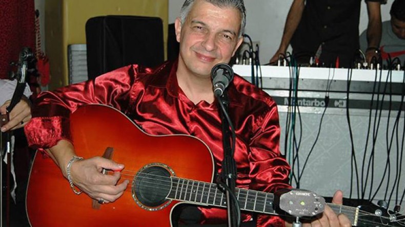 “ألحان وشباب7”: حميدو يُعيد بعث رائعة “ياعشاق الزين” للراحل أحمد وهبي