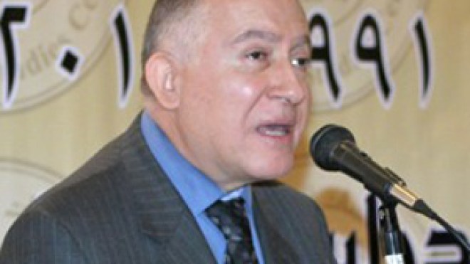 همام غصيب للشروق :”نعتزّ بدعم وعضوية الرئيس بوتفليقة في منتدى الفكر العربي”