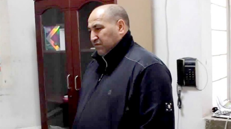 حمّار‮ ‬يهدد بنقل مباراة نهائي‮ ‬رابطة الأبطال إلى قسنطينة أو عنابة