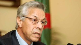 حمروش يرفض دخول سباق الرئاسة