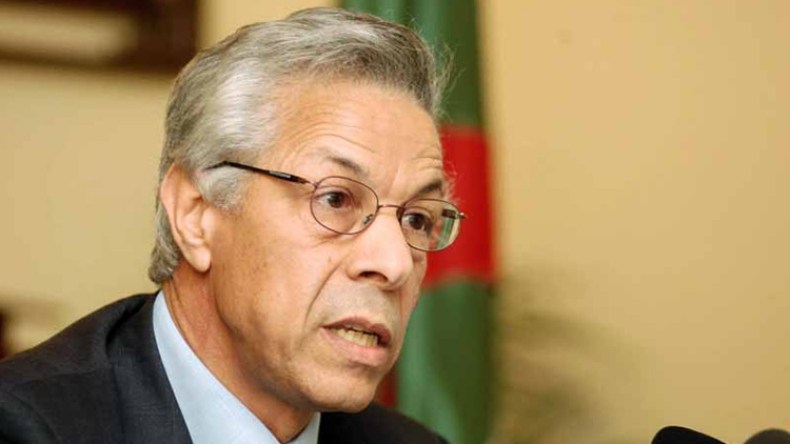 حمروش يرفض دخول سباق الرئاسة