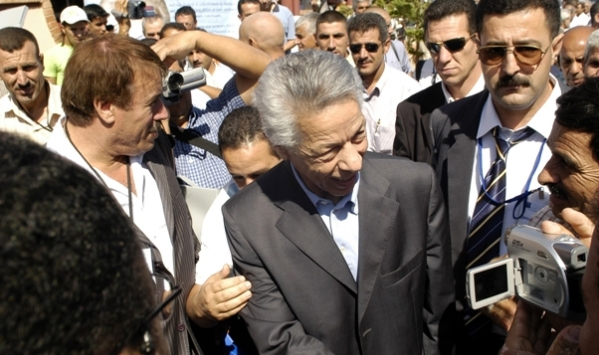 Will Hamrouche be a ready alternative to break the deadlock?