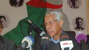 L’opposition compte sur l’appui de Hamrouche!