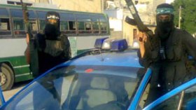 حماس توافق على وقف إطلاق الصواريخ 24 ساعة