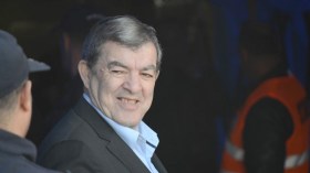 حناشي يفاتح بعض الركائز لتجديد عقودهم