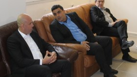 ملال يتحدى حناشي بلغة “حرب الشوارع” و”يشعل” الأنصار