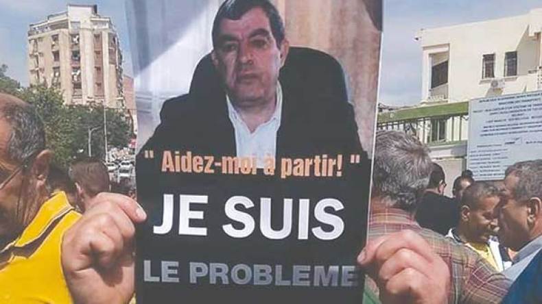 الآلاف يتظاهرون في تيزي وزو لإسقاط حناشي