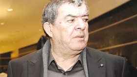 حناشي يطلب مساعدة ربراب مجددا.. ومجمع سيفيتال ممولا للكناري