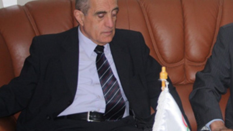 ‮”‬نسعى‭ ‬لتحسين‭ ‬نتائج‭ ‬الرياضة‭ ‬الجزائرية‭ ‬خلال‭ ‬أولمبياد‭ ‬لندن‮”‬