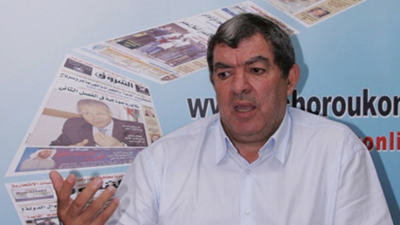 حناشي يسعف إلى العاصمة ومنها إلى برشلونة عبر طائرة خاصة