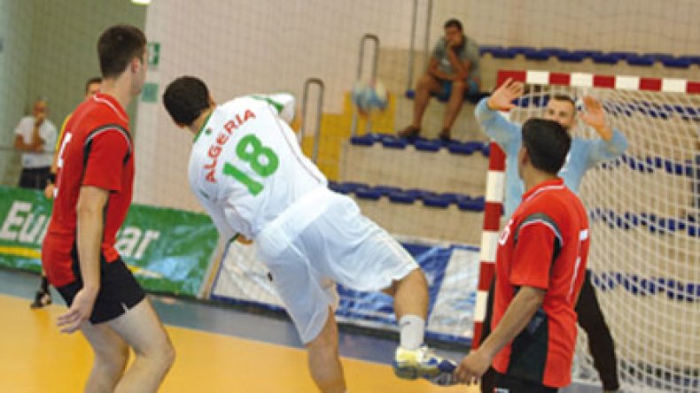 Tournoi pré-olympique 2012 de handball: l’Algérie bat les Hongrois de Gyongyos