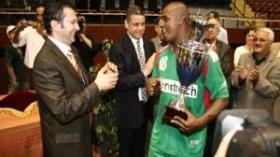 المجمع النفطي الجزائري يتوج بكاس افريقا لكرة اليد