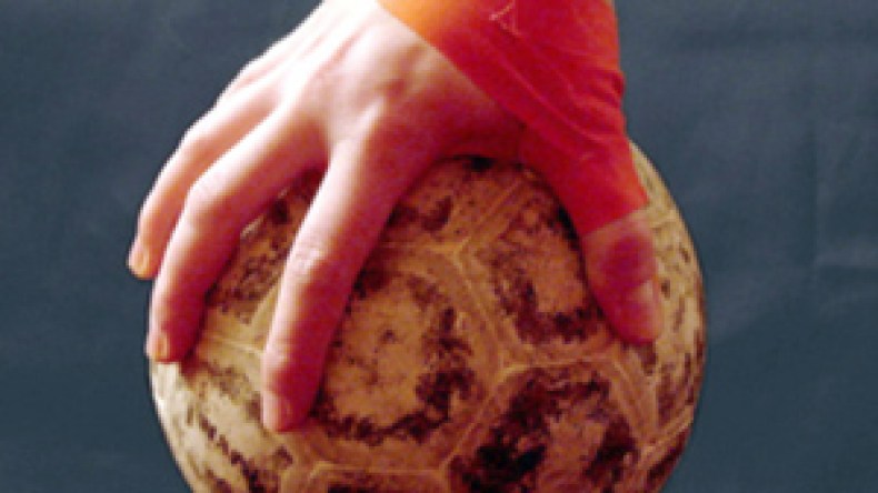 إبراهيم بودرالي يقود الأهلي السعودي لبطولة الأندية الآسيوية لكرة اليد