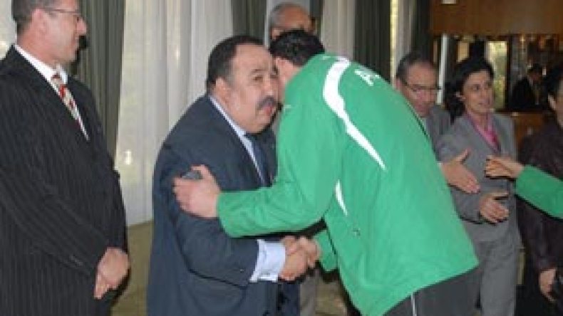 جيار يمنح 40 مليونا للإناث و80 مليونا للذكور