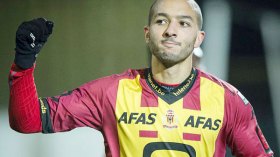 المنتخب الوطني يفتح ذراعيه لبن زية “المتردد” ويدير ظهره لهني “الملتزم”