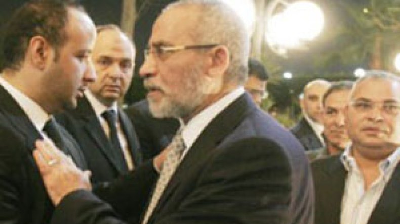 الإخوان‭ ‬وحماس‭ ‬والمجلس‭ ‬العسكري‭ ‬في‭ ‬عزاء‭ ‬المستشار‭ ‬جريشة