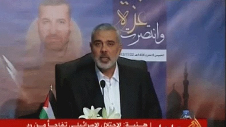 عباس يهنىء هنية على النصر