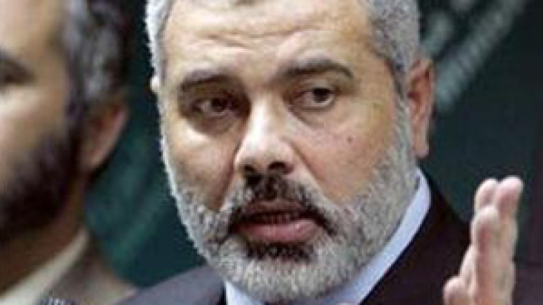 بريطانيا تدافع عن اتصالاتها مع حزب الله وتلوح إلى الحوار مع حماس