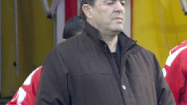 حناشي يستقيل رسميا من رئاسة شبيبة القبائل