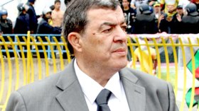 المعارضة تجمّد مبادرة الانقلاب على حناشي مؤقتا