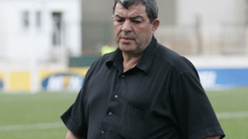 حناشي‮ ‬يتشاور مع روراوة قبل الطعن في‮ ‬عقوبة الكاف