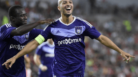 هني هدافا وممررا.. ويقود أندرلخت للصدارة