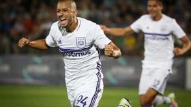 هني يرد على منتقديه بهدف عالمي