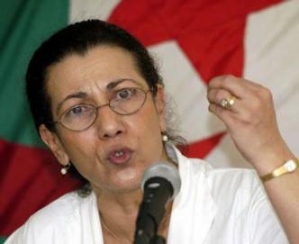 Louisa Hanoune : pour la réouverture des SEF