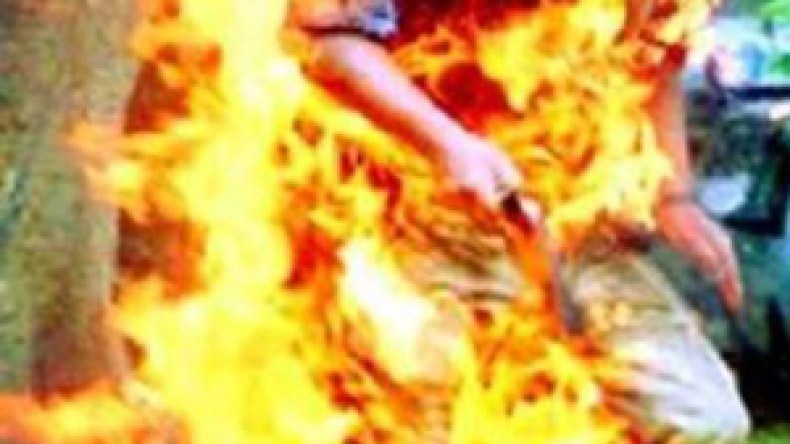 “سلفي” يحاول الانتحار على خطى سابقه بالوادي