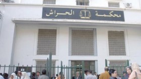 مدير إكمالية يوظف دهانا في منصب أستاذ لغة عربية