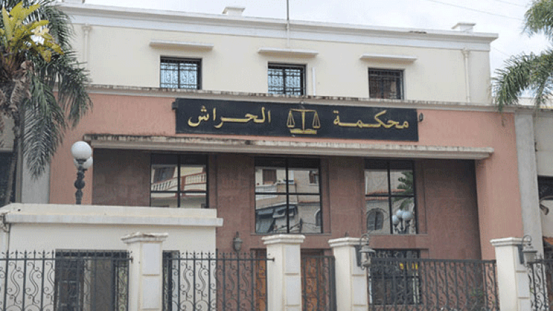 مناورة على الطريق السريع تنتهي بإعتداء خطير بواسطة سيف!