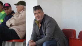 هرادة: أمل البقاء لازال قائما.. ولن أسرح أي لاعب