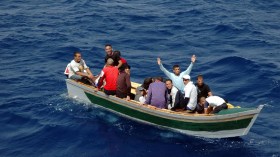 انتشال جثتين لـ”حراقة” إحداها من دون رأس